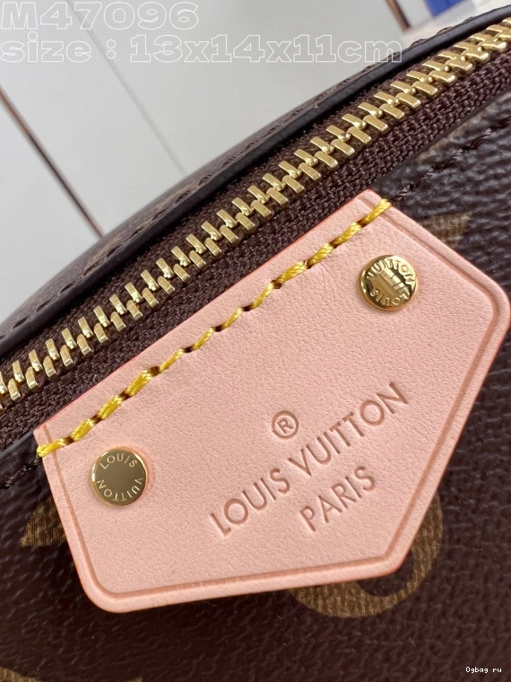 LOUIS Case-13*14*11.5CM In VUITTON Just 0813